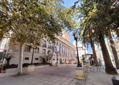 Edificios históricos Teatro Principal Exterior Alicante -Plaza Ruperto Chapi